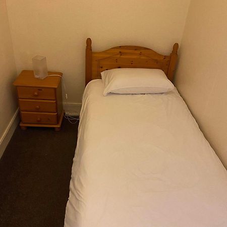애버펠디 1St Floor Alexandra House 아파트 외부 사진